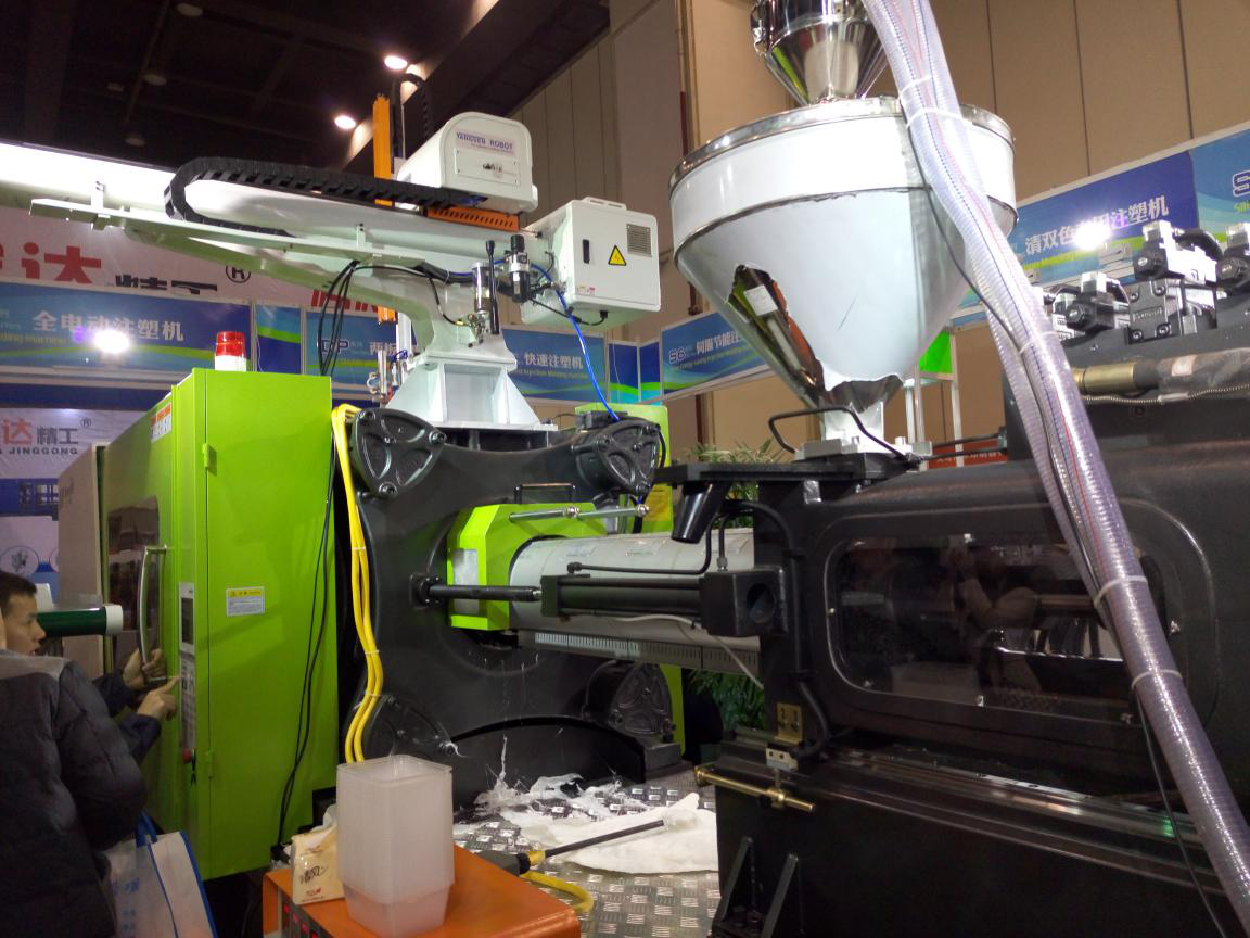 生產(chǎn)機(jī)器